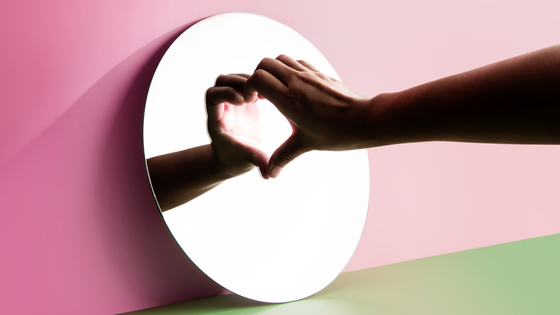 Jujur! Self-love itu gak semudah itu