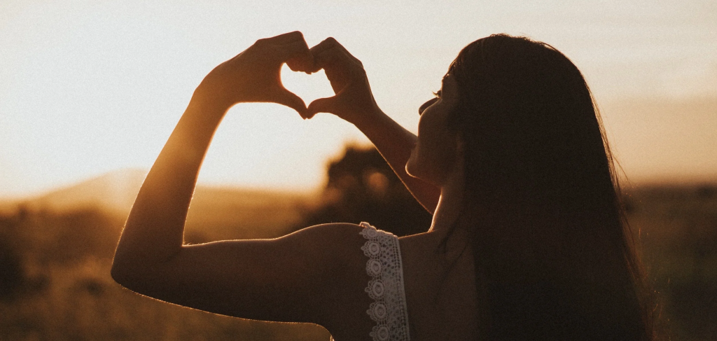 Jujur! Self-love itu gak semudah itu