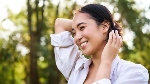 Spiritualitas Bukan Cuma Tentang Bahagia: 6 Kebenaran yang Jarang Dibahas di Indonesia