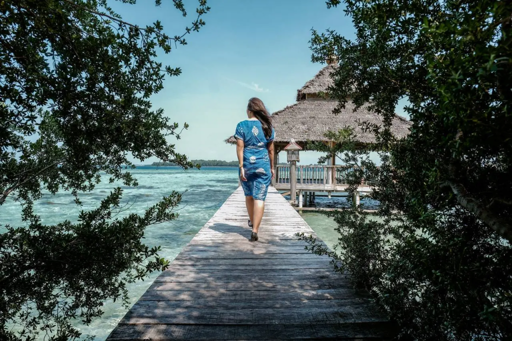 Wisata Religi 2025: Data Booming & Tren Gen Z Spiritual